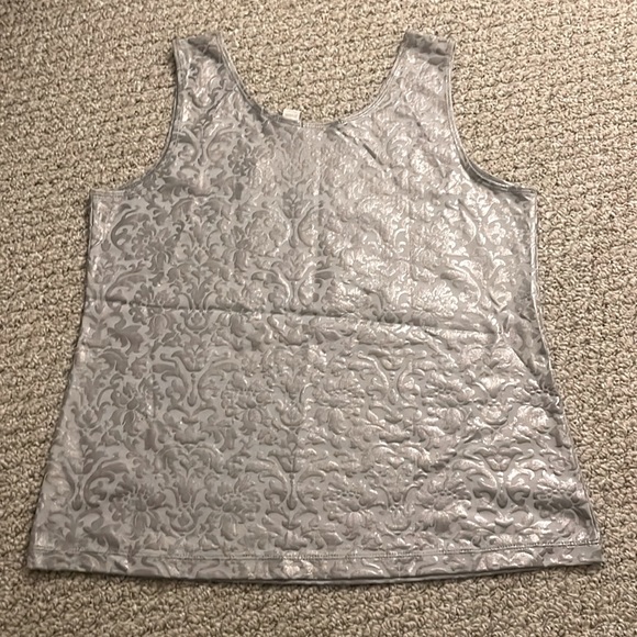 Chico’s top - Picture 4 of 5